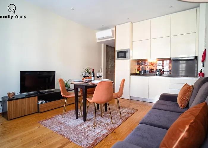 Locally Yours Sao Bento Daire