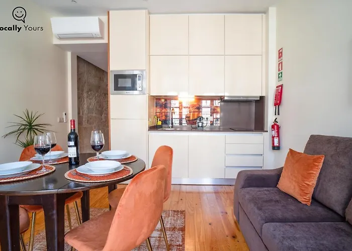 Locally Yours Sao Bento Διαμέρισμα *